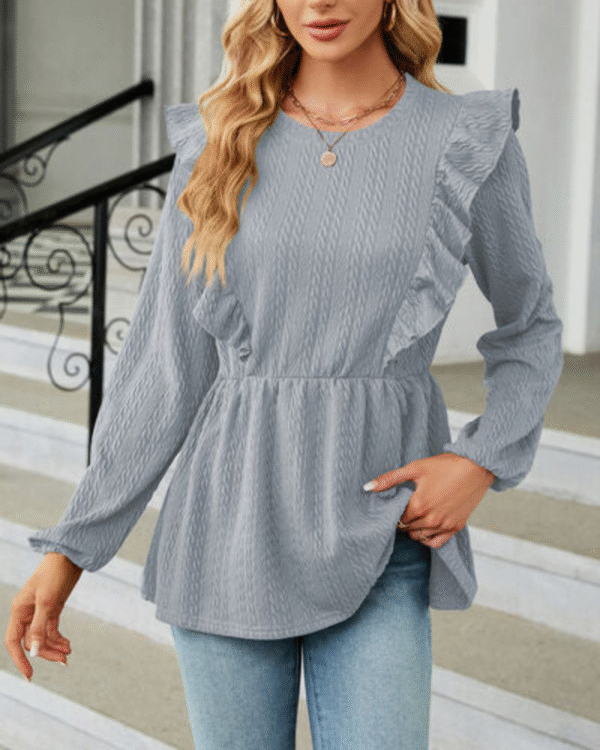 Leilani - Blouse élégante à manches longues et col rond à volants – Image 3