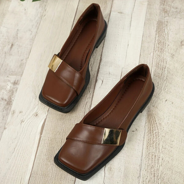 Marvela - Elégantes chaussures plates à bout carré pour femmes – Image 6