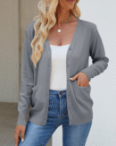 Bessie - Gilet boutonné à manches longues avec col en V et poches