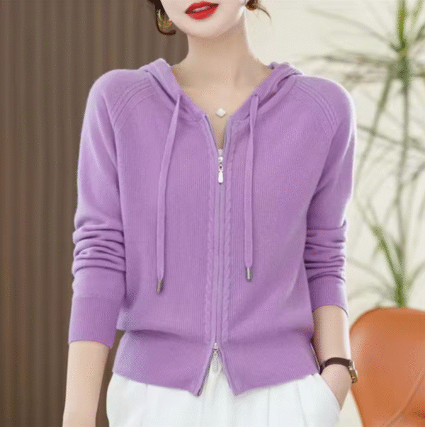 Kiana – Sweat à capuche en cachemire tricoté – Image 4
