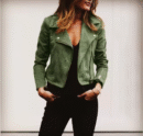 Marielle – Veste courte en daim