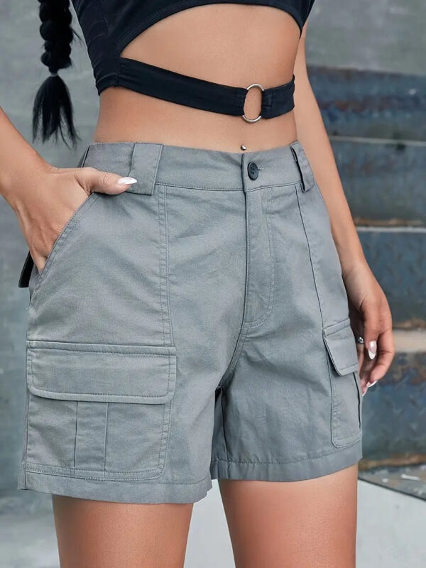 Rosamund - Short cargo taille haute pour femme – Image 3
