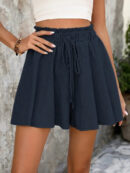 Madora - Short élégant pour femme avec ceinture fixe et couleur unie