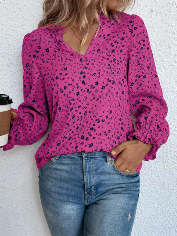 Valeria - Blouse élégante fleurie à manches longues, volants et col à encoche – Image 2