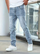 James – Jean au design décontracté et stylé