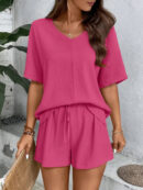 Lara - Ensemble ample avec haut à manches mi-longues et short à col en V