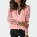 Adeline - Élégante blouse en dentelle à col en V et manches longues