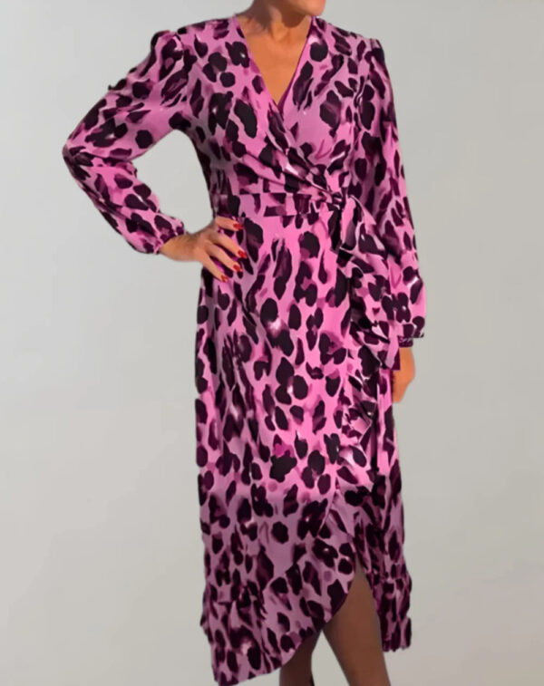 Ingrid - Robe à manches longues à imprimé léopard – Image 2