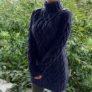 Helena - Robe pull oversize à col roulé