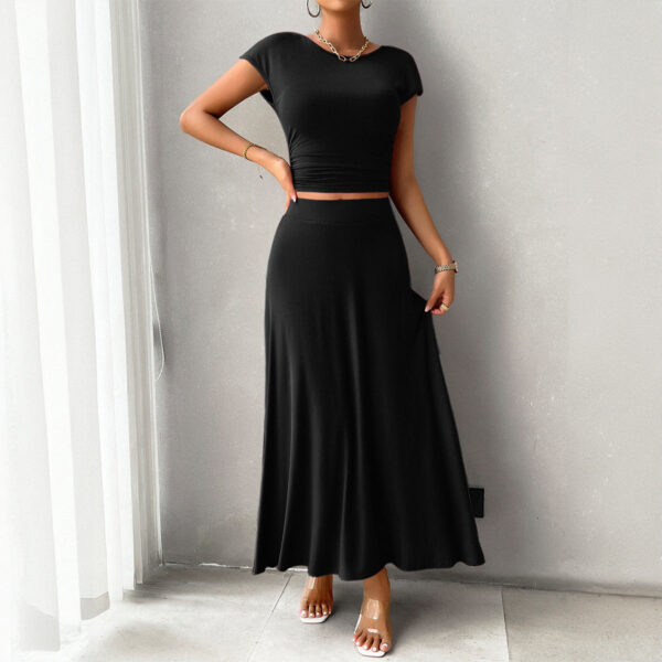 Chiara - Ensemble élégant avec crop top ajusté à taille froncée et jupe fluide – Image 5