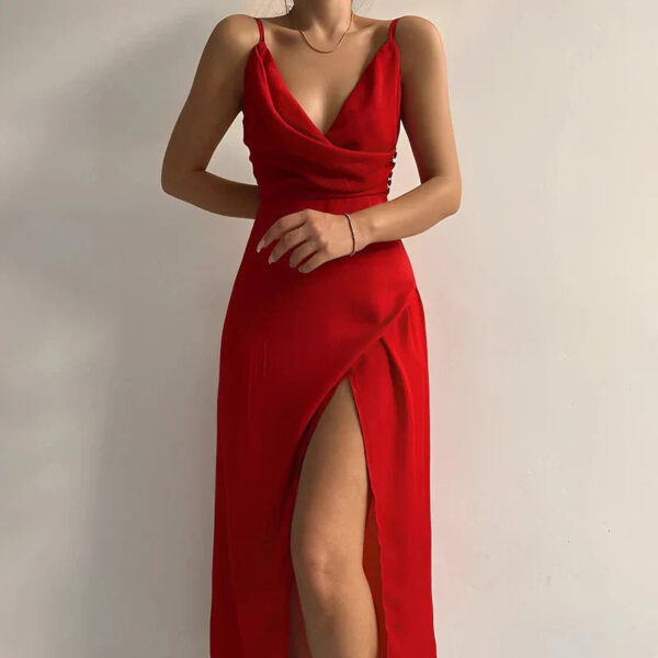 Audra - Robe élégante avec décolleté en V profond et fente haute – Image 4