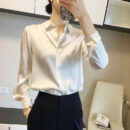 Scarlett - Chemise élégante à manches longues en satin