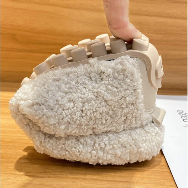Azida - Chaussures pantoufles en peluche – Image 5