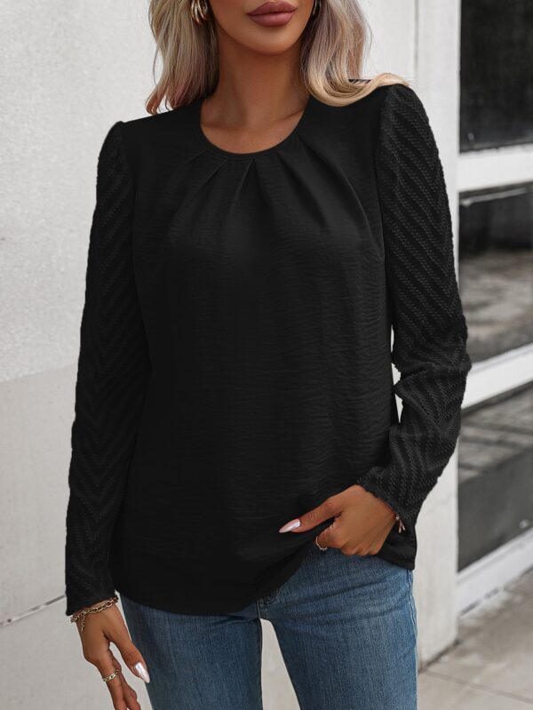 Annalise - Blouse élégante à manches longues évasées et col rond froncé – Image 4