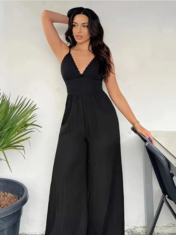 Lillian - Robe moulante élégante avec col en V et jambe large