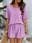 Lara - Ensemble ample avec haut à manches mi-longues et short à col en V