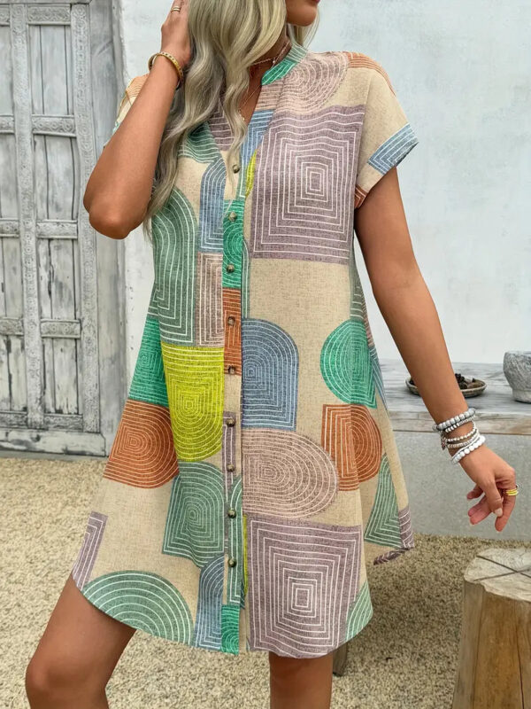 Norma - Robe imprimée à manches courtes et col en V – Image 2