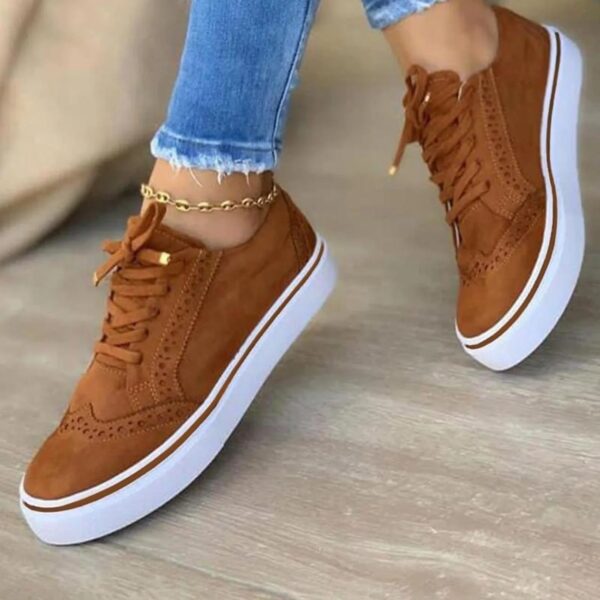 Des baskets d'hiver intemporelles et élégantes.