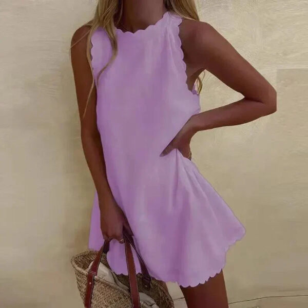 Magdalena - Mini robe sans manches à encolure festonnée – Image 2