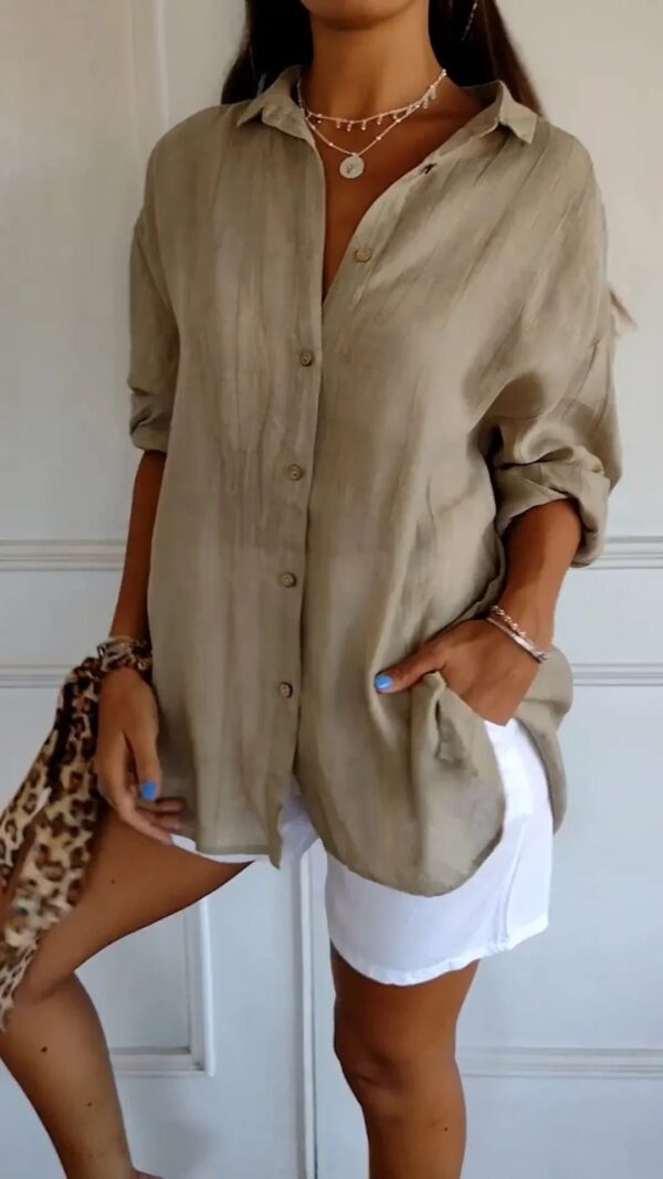 Virginia - Chemise ample à manches longues et col en V pour femme – Image 5
