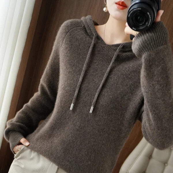 Dorothy - Pull en tricot à capuche – Image 4