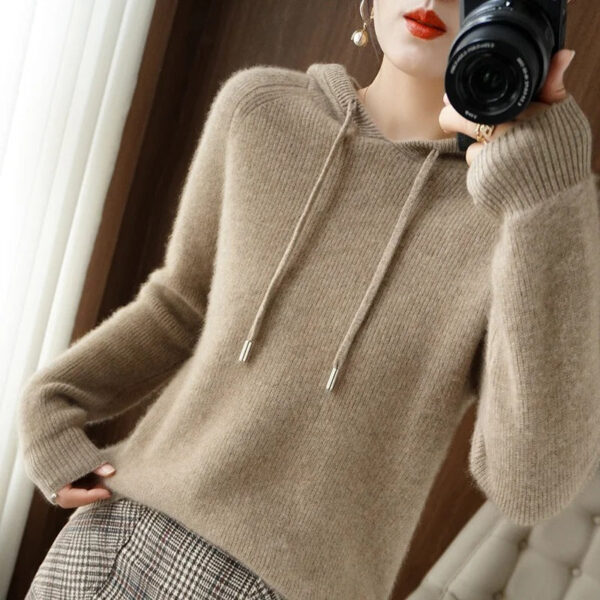 Dorothy - Pull en tricot à capuche – Image 5